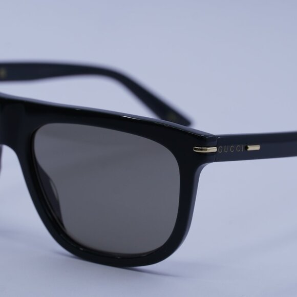 Gucci GG1726S 004 Sunglasses Shiny Green Square Frame, Brown Lenses - Picture 4 of 10